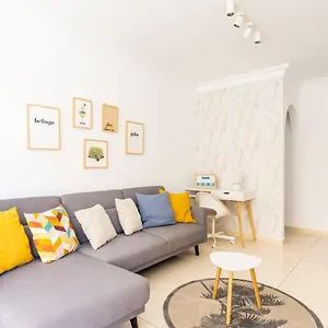 Amplio Y Cómodo En Callao Salvaje. Apartamento Callao Salvaje